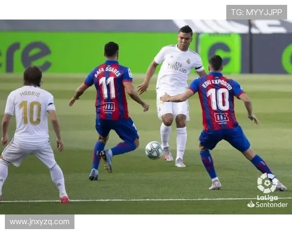 马竞主场华丽变身冬季乐园十二月开放超四千平方米梦幻溜冰场