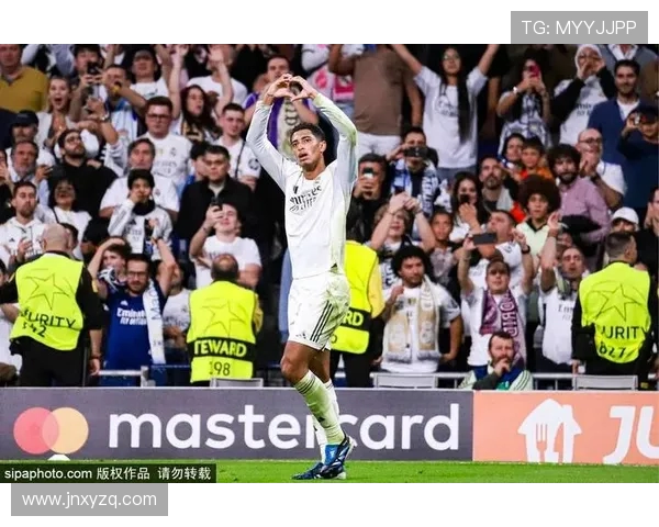 贝林厄姆当中锋挑战皇马尤文之战展现新打法和战术调整