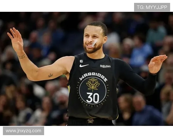 麦卡遭范戴克肘击后比赛未暂停 因裁判未察觉事件细节分析